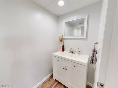 331 Lynn Cir NW, Canton, OH 44708 photo 28