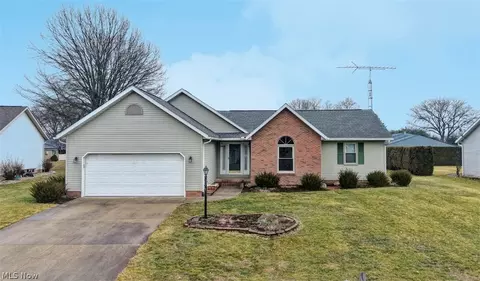 489 Oak Ave, Strasburg, OH 44680