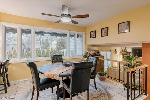 6746 Edgemoor Ave, Solon, OH 44139 photo 8