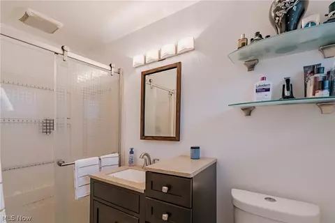 6746 Edgemoor Ave, Solon, OH 44139 photo 20