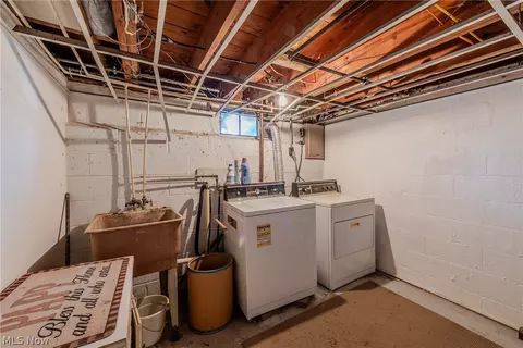Other - 463 Poplar St, Elyria, OH 44035 photo 3 of 5