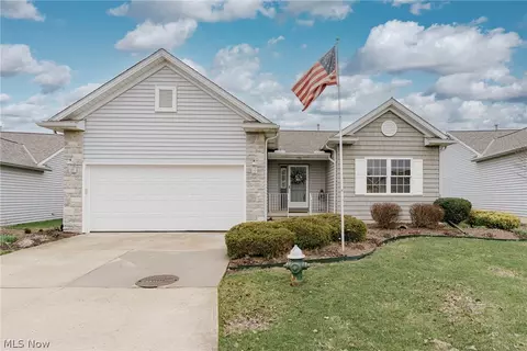 133 Gleneagle Dr, Elyria, OH 44035