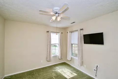 3633 Barrington Pl NW, Canton, OH 44708 photo 16