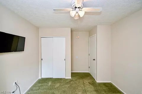3633 Barrington Pl NW, Canton, OH 44708 photo 17