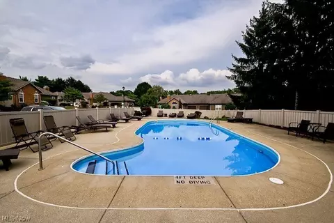 3633 Barrington Pl NW, Canton, OH 44708 photo 6