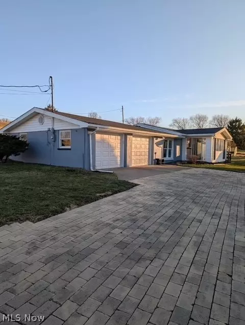 708 Peace Point Rd, Bethany, WV 26032