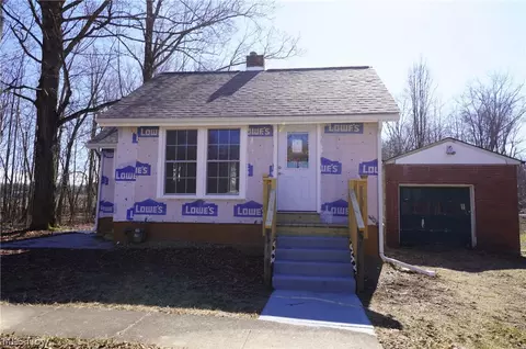 4149 Arrel Rd, Youngstown, OH 44514
