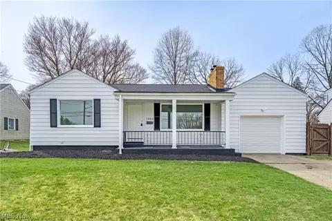 1984 S Schenley Ave, Youngstown, OH 44511