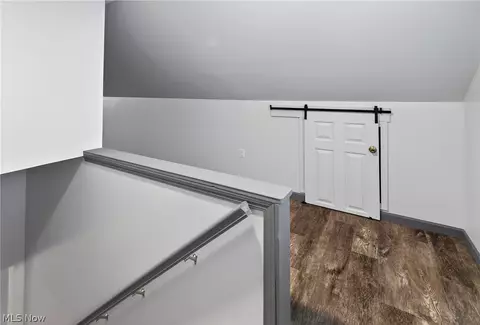 Entry Way - 393 Afton Ave, Boardman, OH 44512 photo 4 of 7