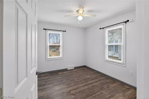 Bedroom - 393 Afton Ave, Boardman, OH 44512 photo 5 of 5