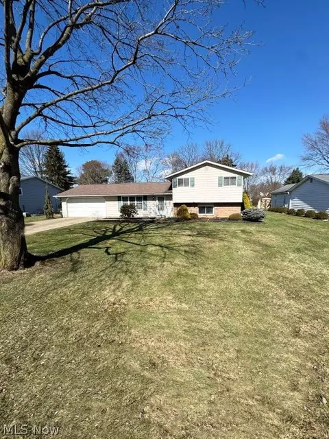 33562 Bainbridge Rd, North Ridgeville, OH 44039