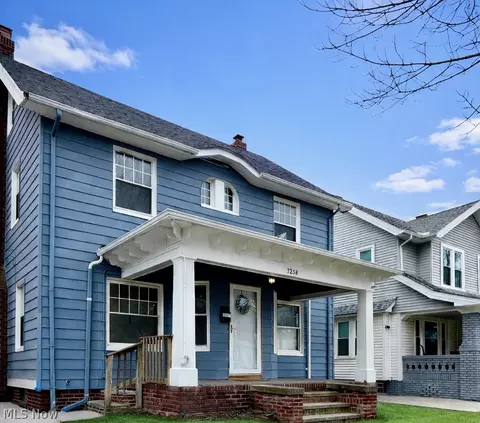 3258 E Berkshire Rd, Cleveland Heights, OH 44118
