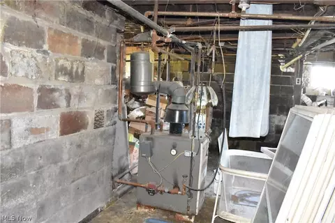 Entry Way - 5309 N Ridge Rd E, Ashtabula, OH 44004 photo 1 of 1