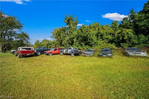 Exterior - 5309 N Ridge Rd E, Ashtabula, OH 44004 photo 8 of 11