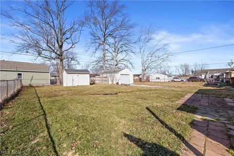 171 S Logan St, Elyria, OH 44035 photo 21