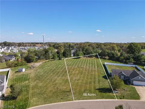 Fiddler Court Circle Ne, Canton, OH 44721