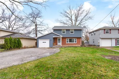 267 Marlow St, Wadsworth, OH 44281