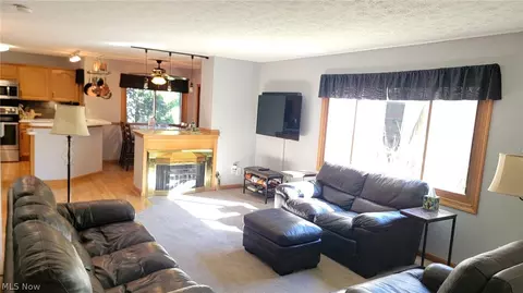 919 Glenview Dr, Huron, OH 44839 photo 7