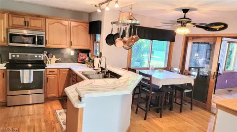 919 Glenview Dr, Huron, OH 44839 photo 10