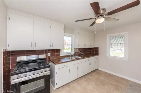 125 E 30th St, Lorain, OH 44055 photo 21