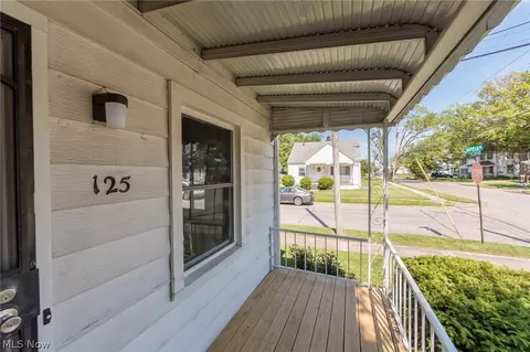 125 E 30th St, Lorain, OH 44055 photo 6