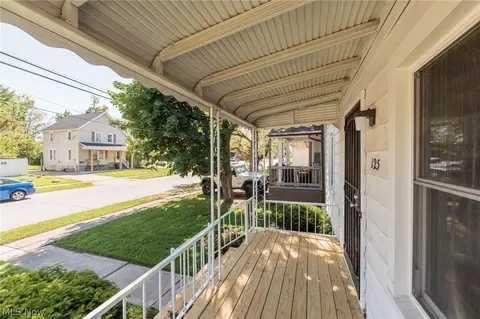 125 E 30th St, Lorain, OH 44055 photo 5