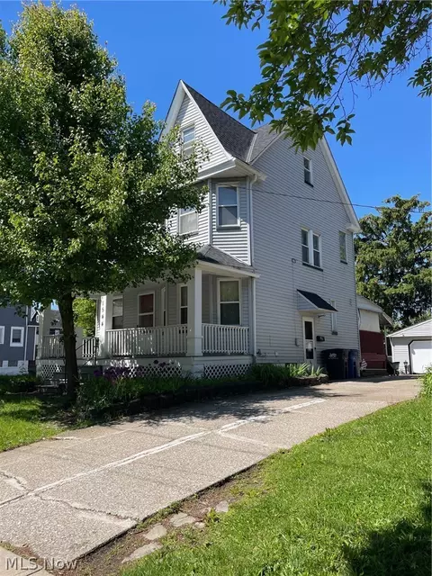 1544 Wyandotte Ave, Lakewood, OH 44107