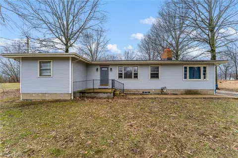 944 Mcdonald Ave, Mcdonald, OH 44437