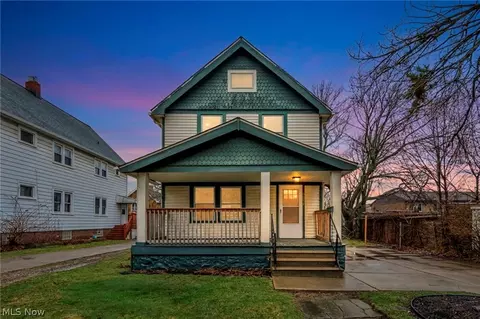 3514 Schiller Ave, Cleveland, OH 44109