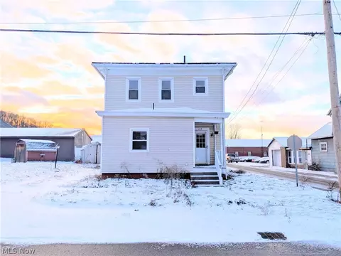117 N Market St, Waynesburg, OH 44688