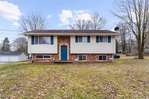 5950 Mount Everett Rd, Hubbard, OH 44425