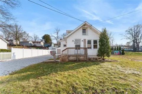 174 Yonker St, Barberton, OH 44203