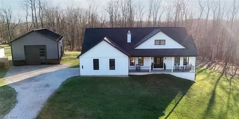 258 Friendly Acres Rd, Wellsburg, WV 26070