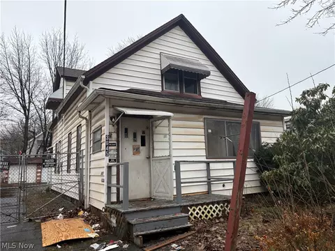 3645 E 54th St, Cleveland, OH 44105