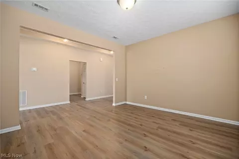 Living - 605 Cedar Crest Dr, Elyria, OH 44035 photo 1 of 8