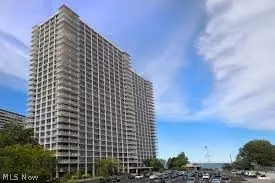 12700 Lake Ave #504, Lakewood, OH 44107