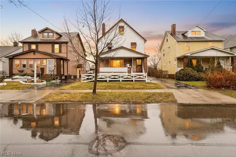 4017 E 144th St, Cleveland, OH 44128