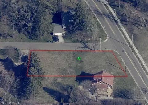 Pittsburg Avenue Nw, North Canton, OH 44720