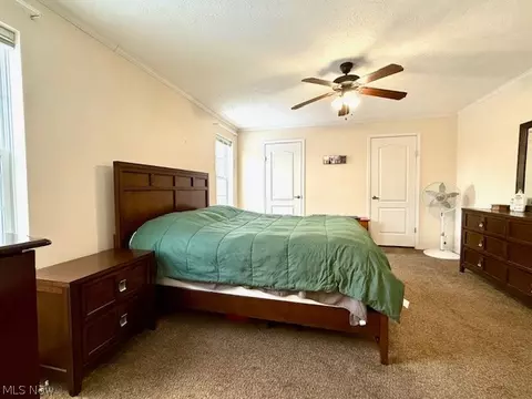 Bedroom - 362 Pin Oak Cir, Elyria, OH 44035 photo 1 of 4