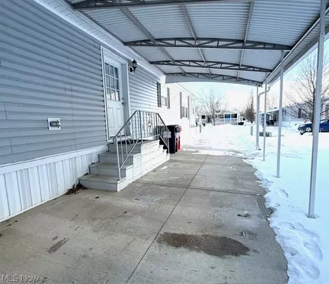 Other - 362 Pin Oak Cir, Elyria, OH 44035 photo 6 of 8