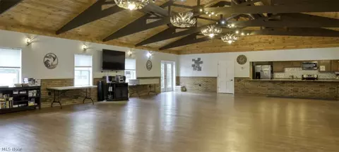 Other - 362 Pin Oak Cir, Elyria, OH 44035 photo 8 of 8