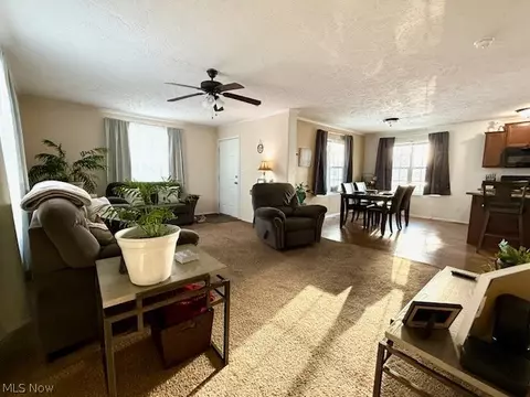 Other - 362 Pin Oak Cir, Elyria, OH 44035 photo 3 of 8