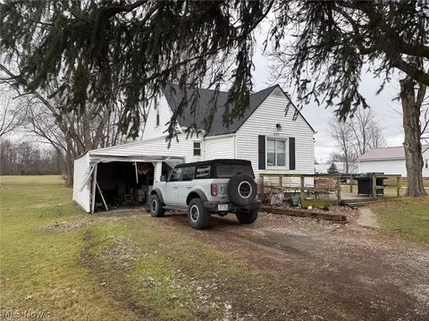 888 Beal Rd, Mansfield, OH 44905