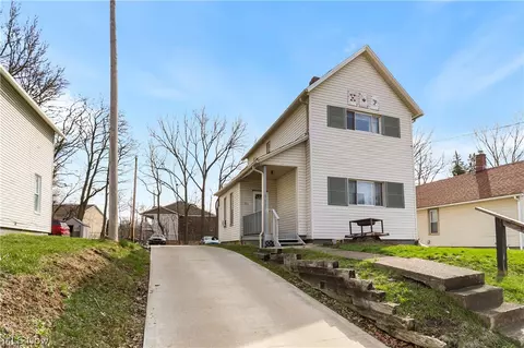 511 Brown St, Akron, OH 44311