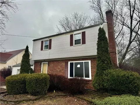 Exterior - 4715 Euclid Blvd, Youngstown, OH 44512 photo 6 of 7