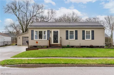 3838 Taft Ave NE, Canton, OH 44705