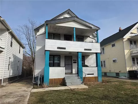 513 E 143rd St, Cleveland, OH 44110
