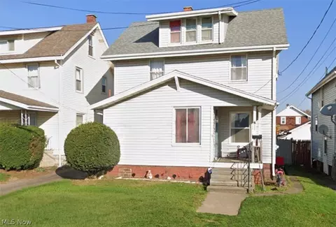 2423 12th St, Canton, OH 44710