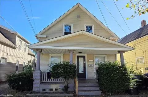 3567 W 46th St, Cleveland, OH 44102