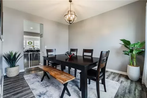 Dining - 6687 List St NW, Canton, OH 44708 photo 2 of 2